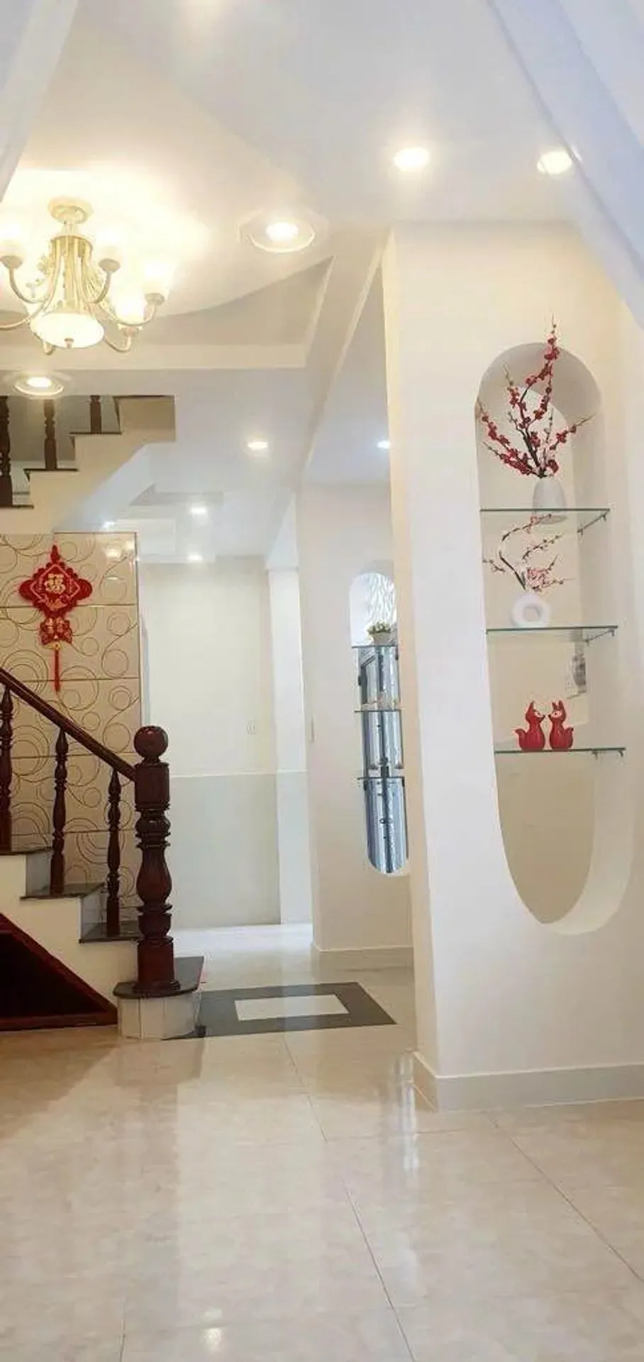 Bán nhà 3 tầng Dương Bá Trạc, Quận 8 - Chỉ 5.5 tỷ, sổ hồng riêng