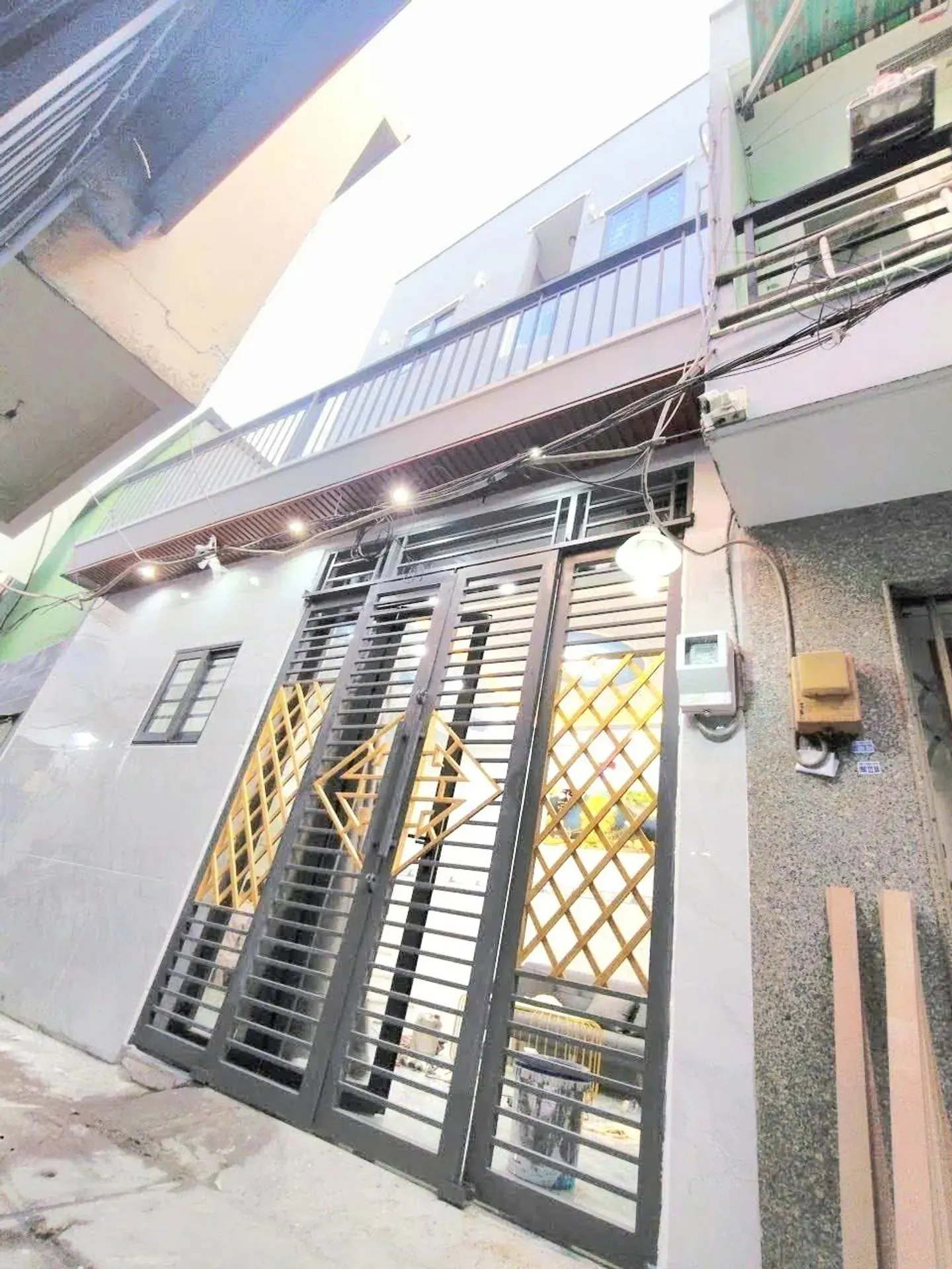 Bán nhà Hưng Phú, Quận 8, 24m2, 3 tầng, giá chỉ 4.28 tỷ